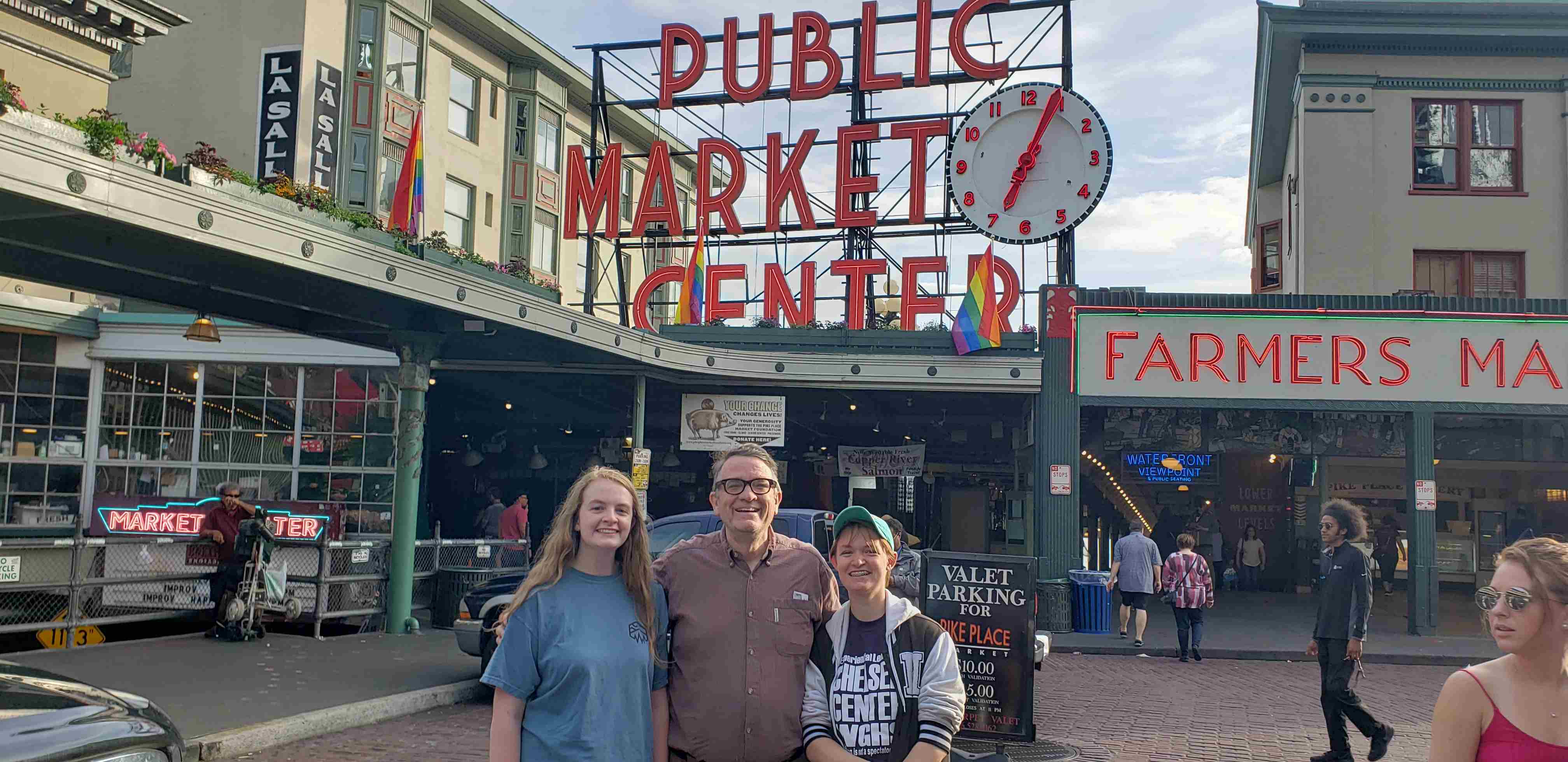 2019-06-28 Seattle Pike.jpg